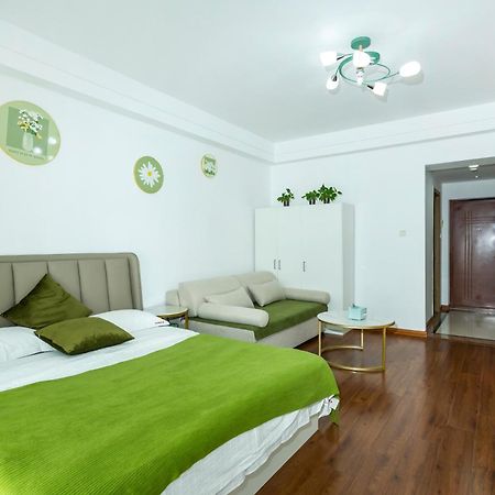 Dalian Hong XI Yuan Apartment Wanda Plaza Exterior photo